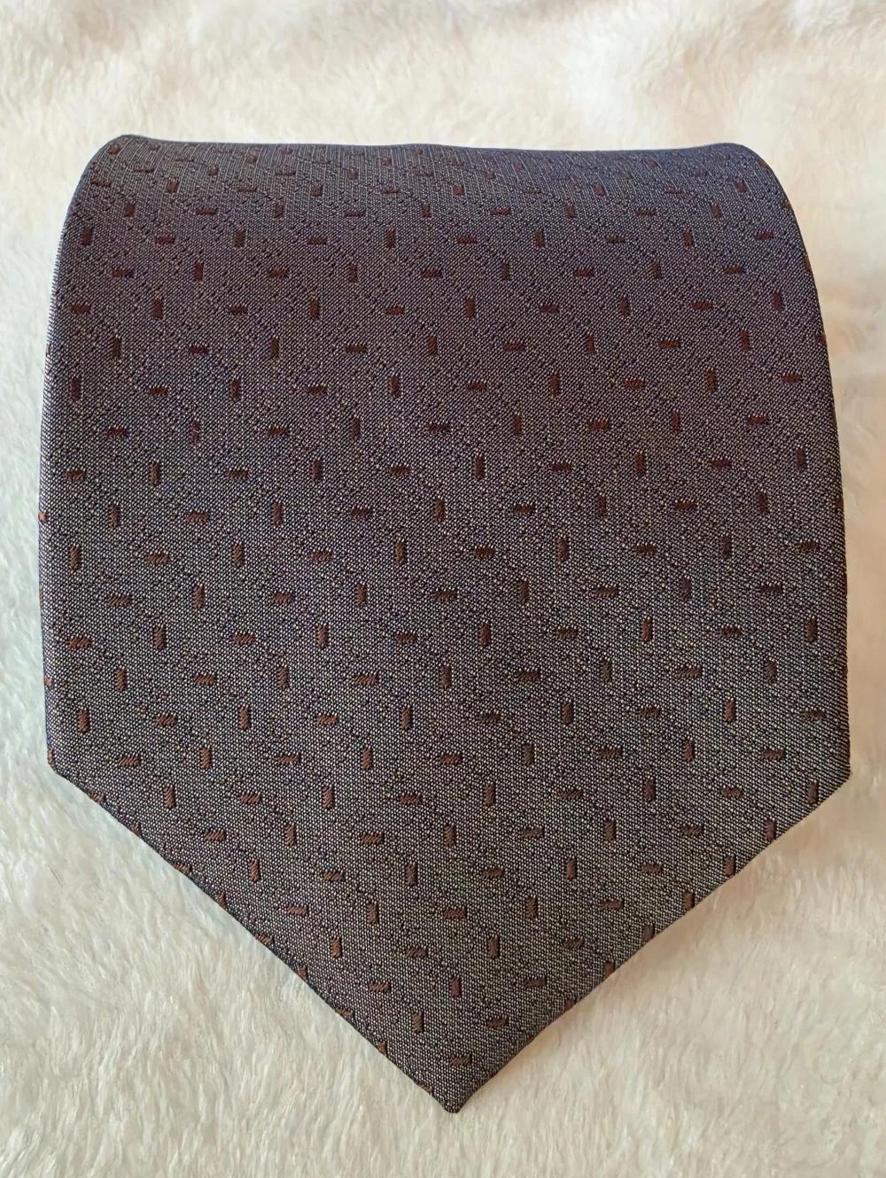 Vintage Beverly Hills Polo Club Gray Dark Red Pattern Mens Tie Classic Designer